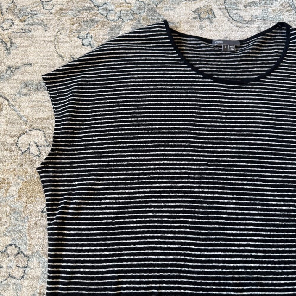 Vince Striped Cocoon Scoop Neck Tee - Picture 6 of 9